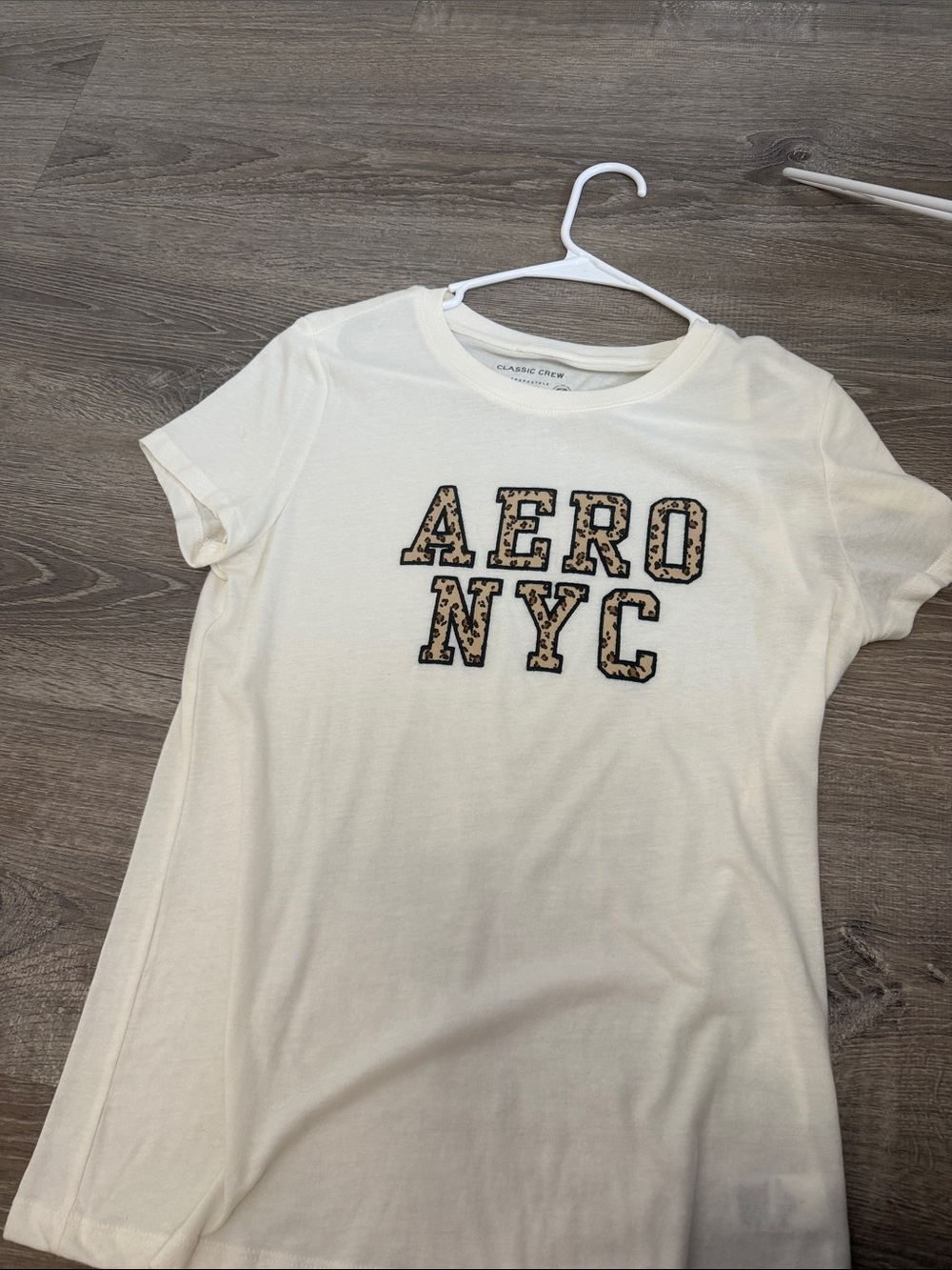 Aeropostale Cream Tee with Leopard-Print AERO NYC